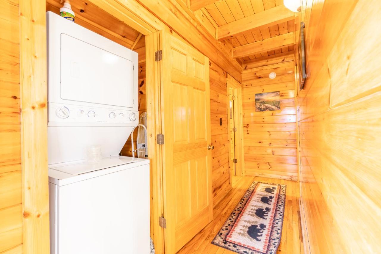Comfort Cabin Bearway To Heaven W Private Hot Tub Pigeon Forge Exterior foto